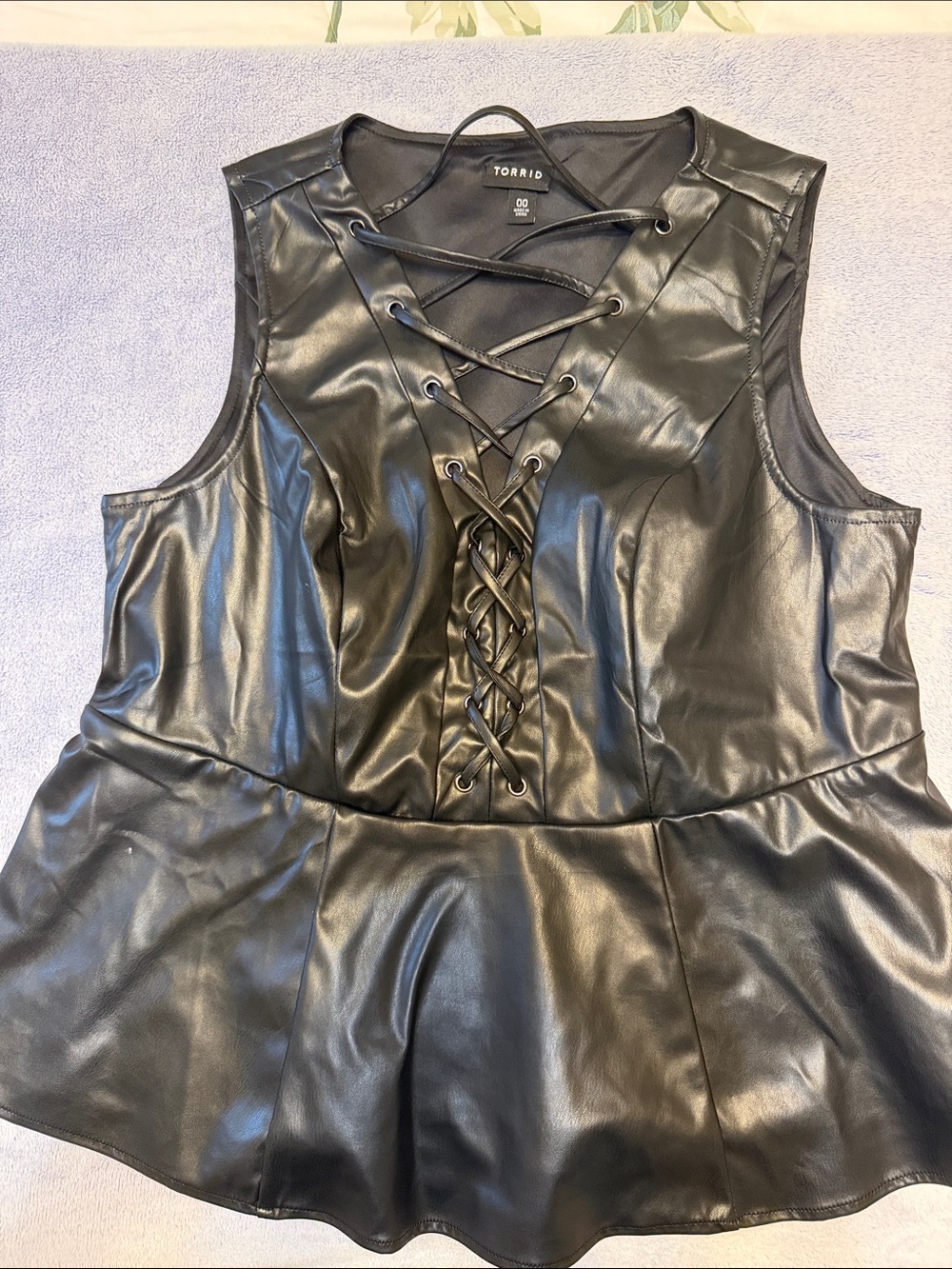 torrid Black Faux Leather Lace-Up Peplum Tank